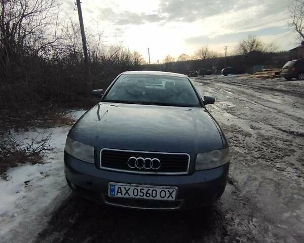 Синій Ауді А4, об'ємом двигуна 2.5 л та пробігом 303 тис. км за 4700 $, фото 1 на Automoto.ua