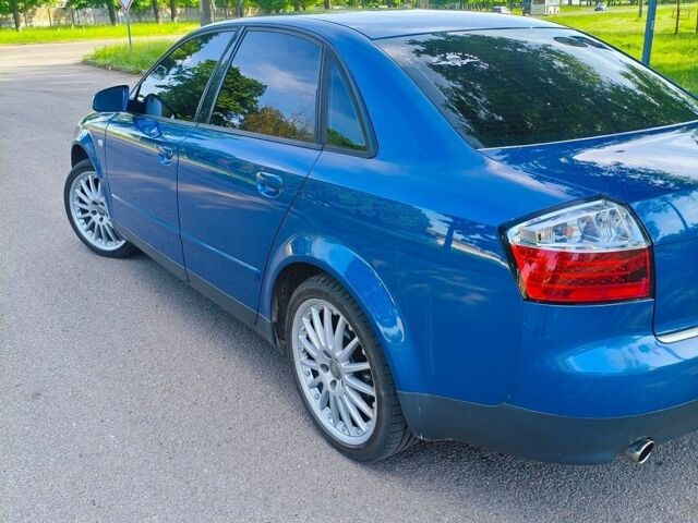 Синий Ауди А4, объемом двигателя 1.6 л и пробегом 265 тыс. км за 4500 $, фото 1 на Automoto.ua