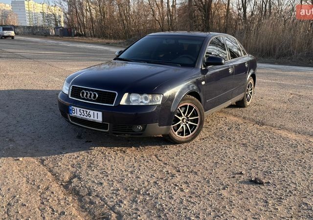 Синій Ауді А4, об'ємом двигуна 1.8 л та пробігом 245 тис. км за 4700 $, фото 1 на Automoto.ua