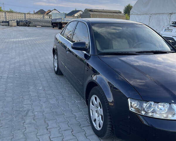 Синий Ауди А4, объемом двигателя 1.9 л и пробегом 417 тыс. км за 4600 $, фото 1 на Automoto.ua