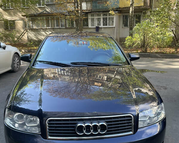 Ауді А4 2002 у Одесі на Automoto.ua Синій Ауді А4, об'ємом двигуна 1.78 л та пробігом 217 тис. км за 4900 $, фото 1 на Automoto.ua