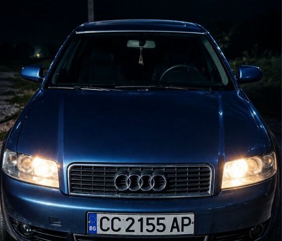 Синій Ауді А4, об'ємом двигуна 1.9 л та пробігом 350 тис. км за 2497 $, фото 1 на Automoto.ua