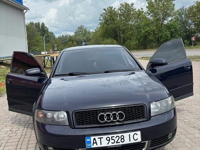 Синій Ауді А4, об'ємом двигуна 1.98 л та пробігом 260 тис. км за 4200 $, фото 1 на Automoto.ua