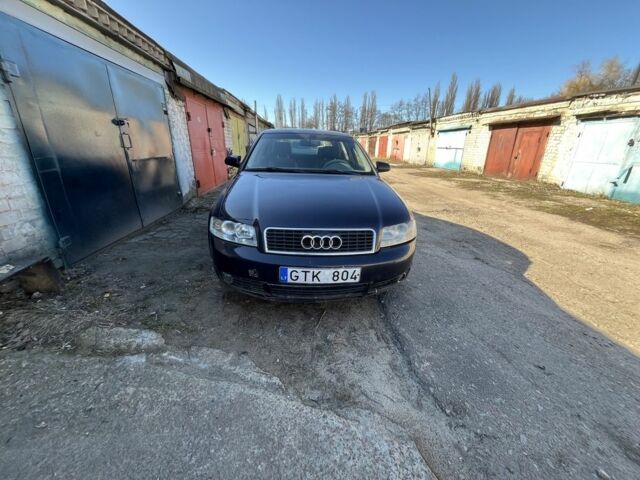 Синий Ауди А4, объемом двигателя 1.9 л и пробегом 337 тыс. км за 2000 $, фото 1 на Automoto.ua