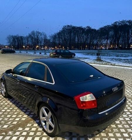 Синій Ауді А4, об'ємом двигуна 1.8 л та пробігом 218 тис. км за 3500 $, фото 1 на Automoto.ua
