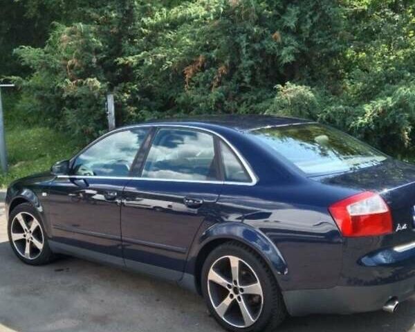 Синий Ауди А4, объемом двигателя 1.98 л и пробегом 225 тыс. км за 5200 $, фото 1 на Automoto.ua