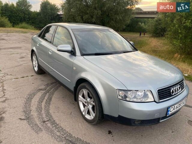 Синий Ауди А4, объемом двигателя 1.78 л и пробегом 369 тыс. км за 4400 $, фото 1 на Automoto.ua