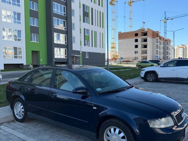 Синий Ауди А4, объемом двигателя 1.9 л и пробегом 350 тыс. км за 2309 $, фото 1 на Automoto.ua