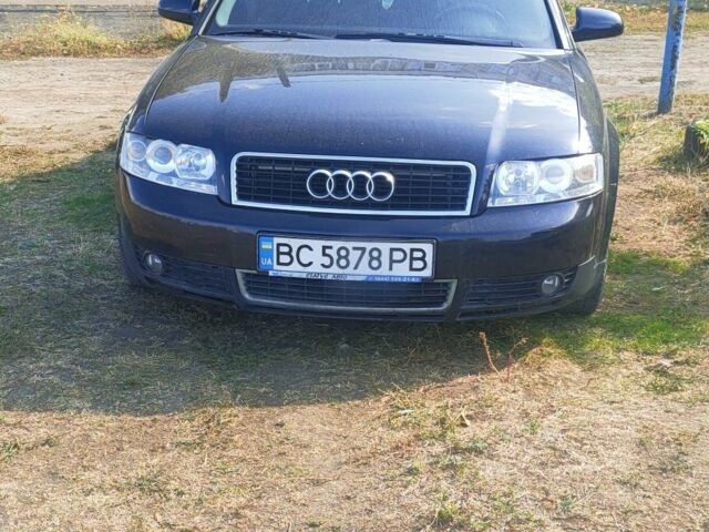 Синий Ауди А4, объемом двигателя 2 л и пробегом 320 тыс. км за 4500 $, фото 1 на Automoto.ua