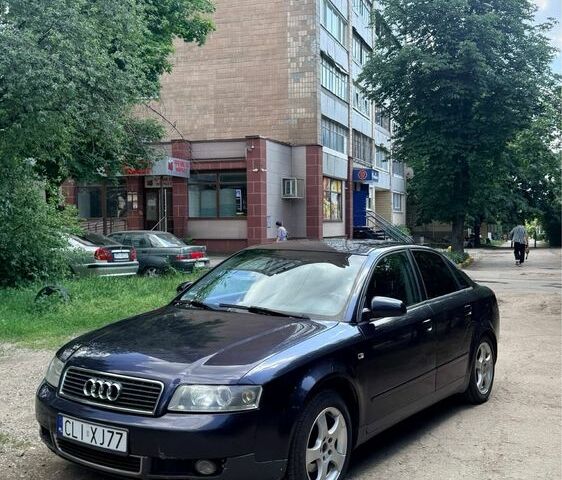 Синий Ауди А4, объемом двигателя 1.9 л и пробегом 360 тыс. км за 2650 $, фото 1 на Automoto.ua