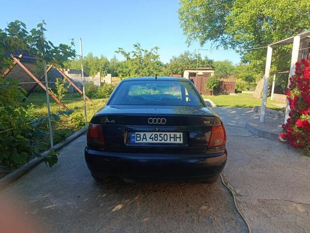 Синий Ауди А4, объемом двигателя 0 л и пробегом 200 тыс. км за 1005 $, фото 1 на Automoto.ua
