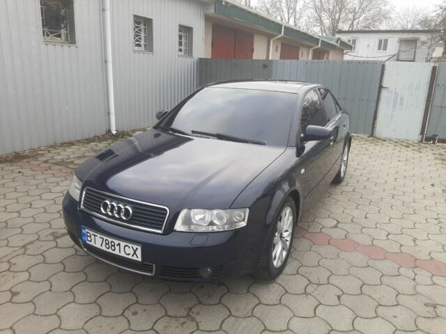 Синий Ауди А4, объемом двигателя 2.5 л и пробегом 314 тыс. км за 6500 $, фото 1 на Automoto.ua