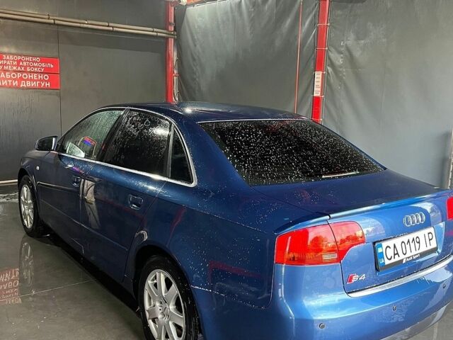 Синій Ауді А4, об'ємом двигуна 1.98 л та пробігом 300 тис. км за 7300 $, фото 1 на Automoto.ua