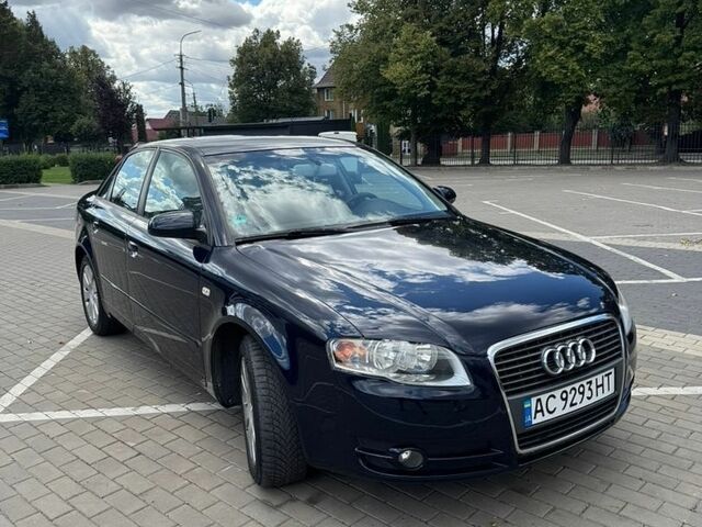 Синий Ауди А4, объемом двигателя 2 л и пробегом 238 тыс. км за 6900 $, фото 1 на Automoto.ua