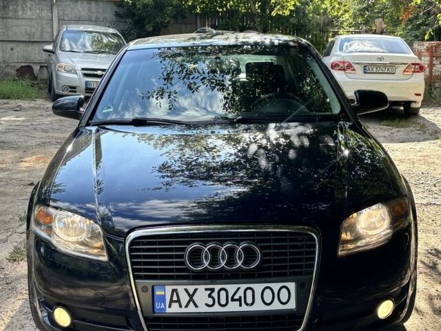 Синий Ауди А4, объемом двигателя 2 л и пробегом 287 тыс. км за 6989 $, фото 1 на Automoto.ua