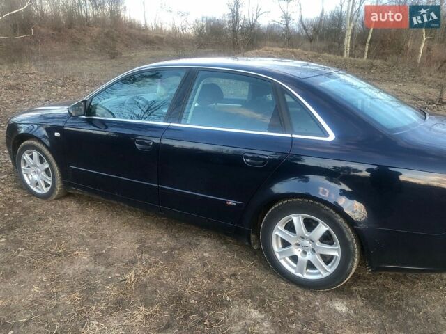 Синий Ауди А4, объемом двигателя 2.5 л и пробегом 300 тыс. км за 3200 $, фото 1 на Automoto.ua