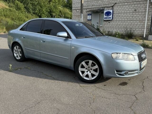 Синий Ауди А4, объемом двигателя 1.6 л и пробегом 215 тыс. км за 6200 $, фото 1 на Automoto.ua