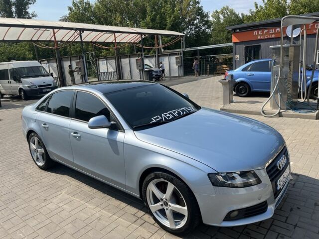 Синий Ауди А4, объемом двигателя 0 л и пробегом 3 тыс. км за 10000 $, фото 1 на Automoto.ua