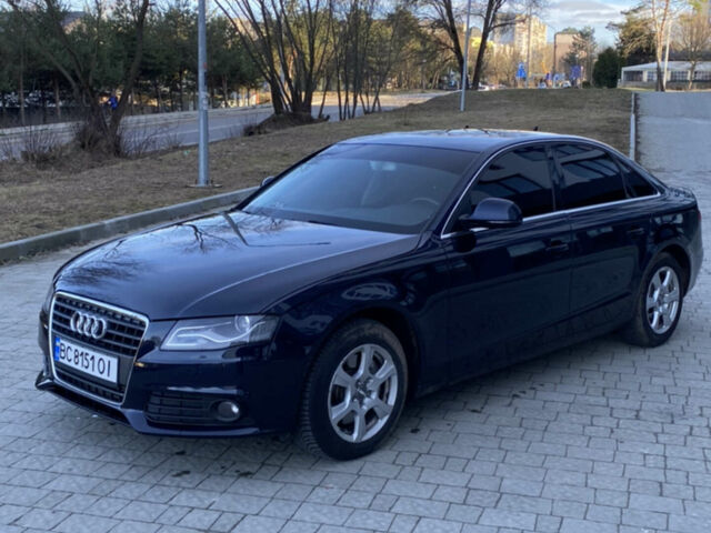 Синій Ауді А4, об'ємом двигуна 2.7 л та пробігом 275 тис. км за 10800 $, фото 1 на Automoto.ua