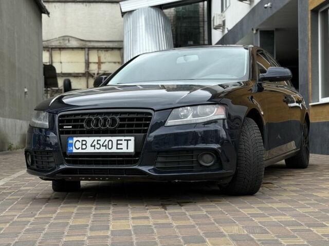 Синій Ауді А4, об'ємом двигуна 2 л та пробігом 313 тис. км за 7000 $, фото 1 на Automoto.ua