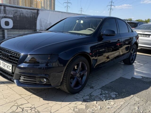 Синій Ауді А4, об'ємом двигуна 1.98 л та пробігом 242 тис. км за 10300 $, фото 1 на Automoto.ua