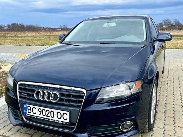 Синий Ауди А4, объемом двигателя 20 л и пробегом 270 тыс. км за 8800 $, фото 1 на Automoto.ua