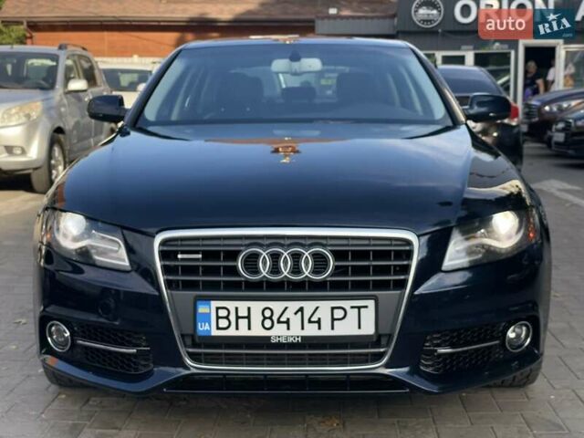 Синий Ауди А4, объемом двигателя 1.98 л и пробегом 341 тыс. км за 9300 $, фото 1 на Automoto.ua