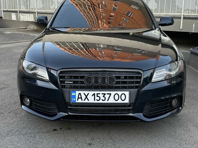 Синий Ауди А4, объемом двигателя 2 л и пробегом 400 тыс. км за 8999 $, фото 1 на Automoto.ua