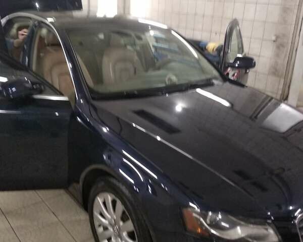 Синий Ауди А4, объемом двигателя 1.98 л и пробегом 180 тыс. км за 10300 $, фото 1 на Automoto.ua
