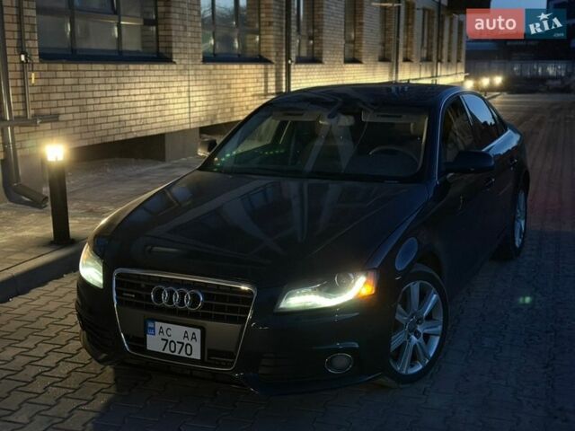 Синий Ауди А4, объемом двигателя 1.98 л и пробегом 266 тыс. км за 7400 $, фото 1 на Automoto.ua