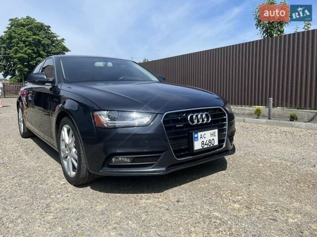 Синий Ауди А4, объемом двигателя 1.98 л и пробегом 132 тыс. км за 14000 $, фото 1 на Automoto.ua