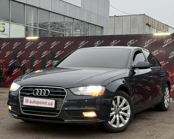 Синий Ауди А4, объемом двигателя 2 л и пробегом 182 тыс. км за 11500 $, фото 1 на Automoto.ua