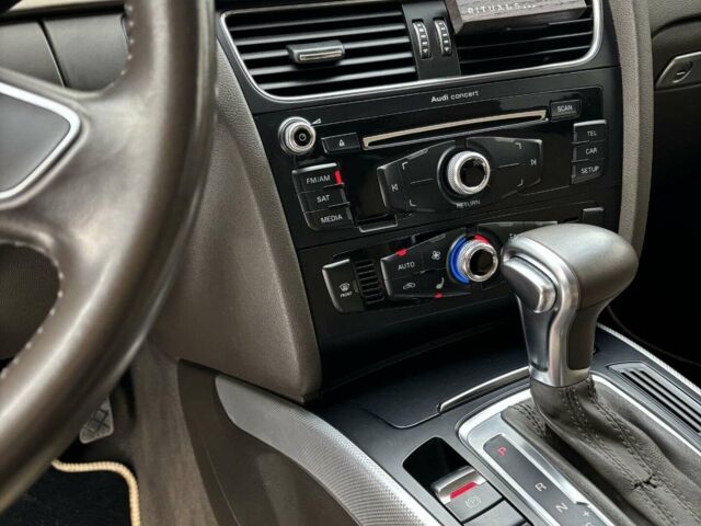 Синій Ауді А4, об'ємом двигуна 1.98 л та пробігом 130 тис. км за 11500 $, фото 1 на Automoto.ua