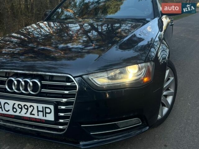 Синий Ауди А4, объемом двигателя 1.98 л и пробегом 299 тыс. км за 8699 $, фото 1 на Automoto.ua