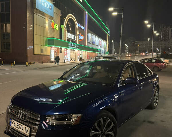 Синій Ауді А4, об'ємом двигуна 1.98 л та пробігом 169 тис. км за 12000 $, фото 1 на Automoto.ua