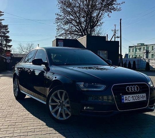 Синій Ауді А4, об'ємом двигуна 1.98 л та пробігом 249 тис. км за 10399 $, фото 1 на Automoto.ua