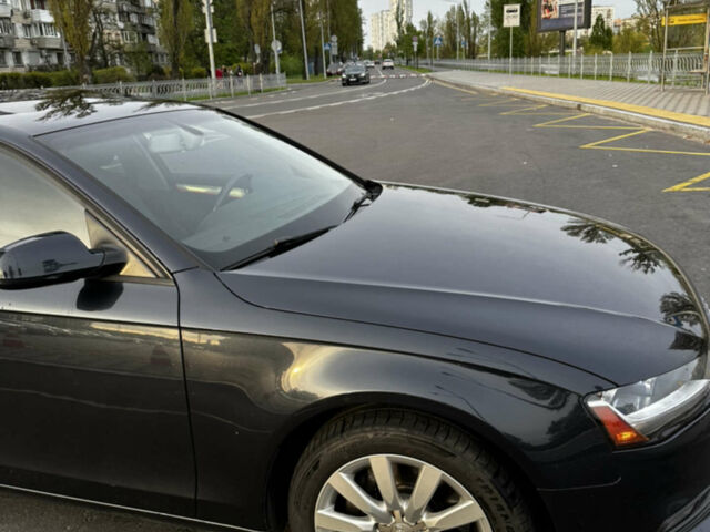 Синій Ауді А4, об'ємом двигуна 1.98 л та пробігом 185 тис. км за 11200 $, фото 1 на Automoto.ua