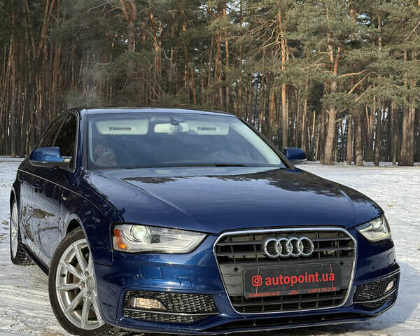 Синій Ауді А4, об'ємом двигуна 1.98 л та пробігом 172 тис. км за 12600 $, фото 1 на Automoto.ua
