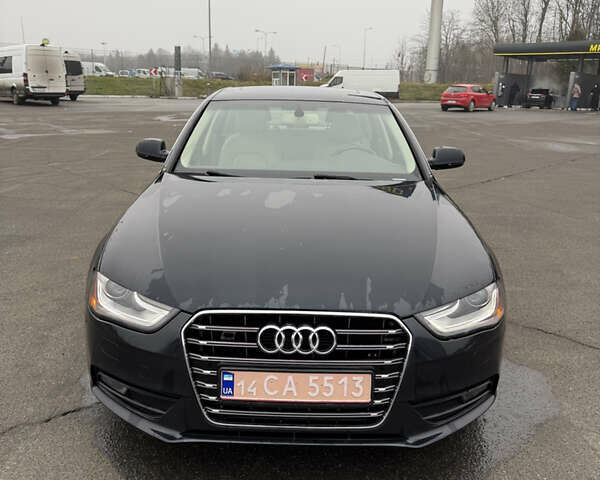 Синій Ауді А4, об'ємом двигуна 1.98 л та пробігом 156 тис. км за 13300 $, фото 1 на Automoto.ua