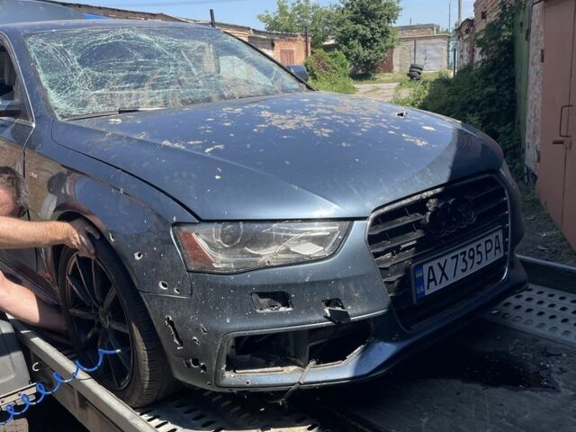 Синий Ауди А4, объемом двигателя 2 л и пробегом 110 тыс. км за 3997 $, фото 1 на Automoto.ua