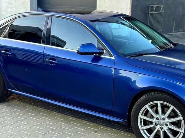 Синий Ауди А4, объемом двигателя 2 л и пробегом 140 тыс. км за 11000 $, фото 1 на Automoto.ua