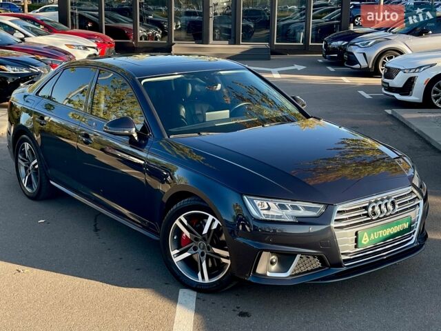 Синий Ауди А4, объемом двигателя 2 л и пробегом 131 тыс. км за 20500 $, фото 1 на Automoto.ua