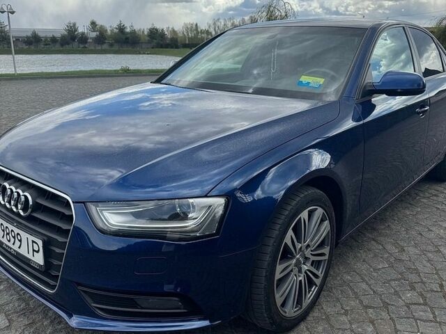 Синий Ауди А4, объемом двигателя 1.97 л и пробегом 216 тыс. км за 15300 $, фото 1 на Automoto.ua