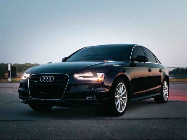 Синий Ауди А4, объемом двигателя 2 л и пробегом 176 тыс. км за 12494 $, фото 1 на Automoto.ua