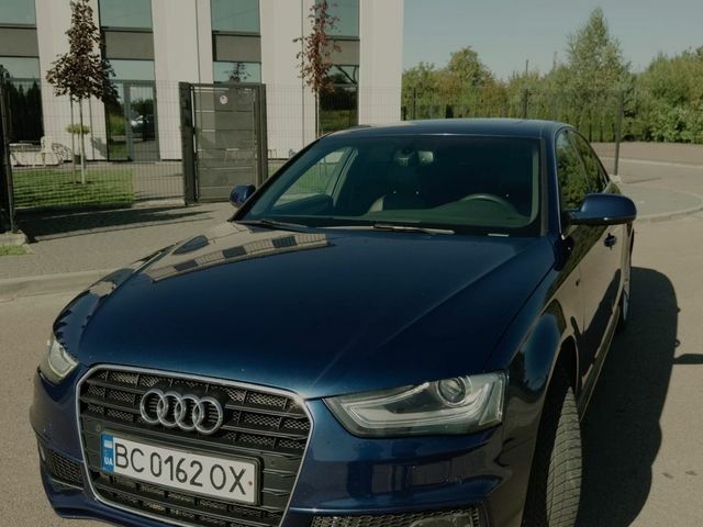Синій Ауді А4, об'ємом двигуна 1.98 л та пробігом 159 тис. км за 13500 $, фото 1 на Automoto.ua