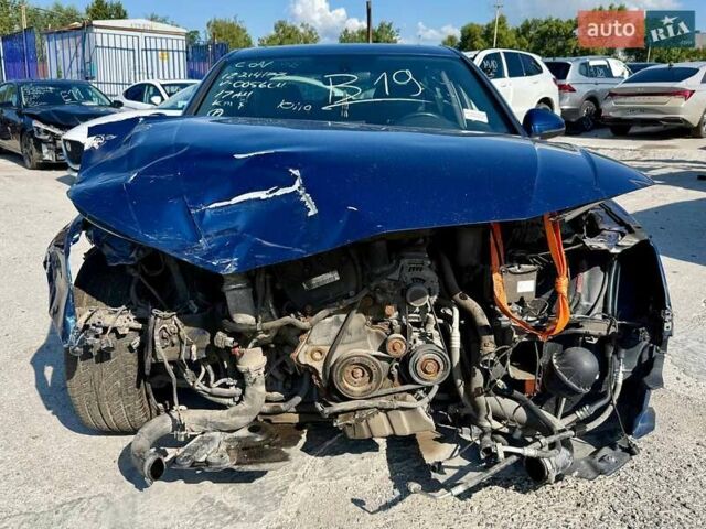 Синий Ауди А4, объемом двигателя 1.98 л и пробегом 163 тыс. км за 9100 $, фото 1 на Automoto.ua