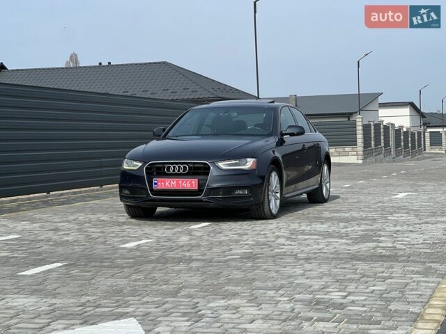 Синій Ауді А4, об'ємом двигуна 1.98 л та пробігом 325 тис. км за 9000 $, фото 1 на Automoto.ua