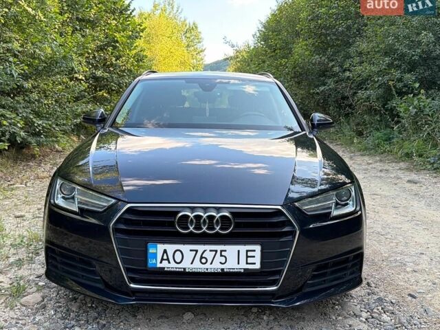 Синій Ауді А4, об'ємом двигуна 1.97 л та пробігом 204 тис. км за 18990 $, фото 1 на Automoto.ua
