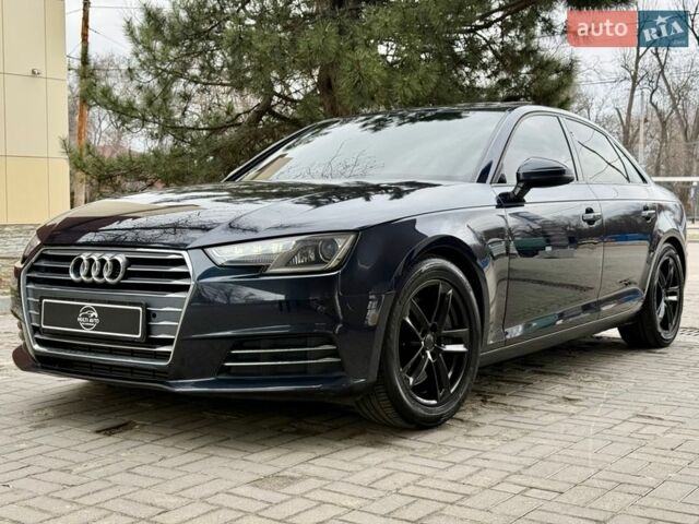Синий Ауди А4, объемом двигателя 1.98 л и пробегом 150 тыс. км за 16500 $, фото 1 на Automoto.ua