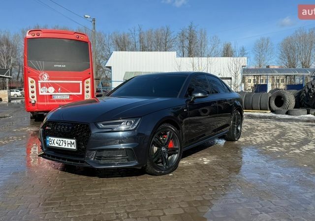 Синий Ауди А4, объемом двигателя 1.98 л и пробегом 119 тыс. км за 19550 $, фото 1 на Automoto.ua